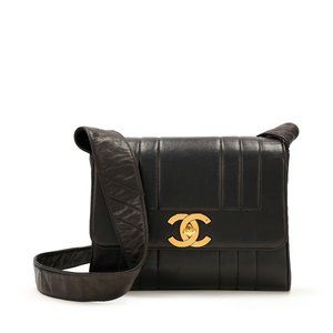 Chanel Black Vertical Quilted Lambskin Large CC Flap Gold Hardware, 1991-1994